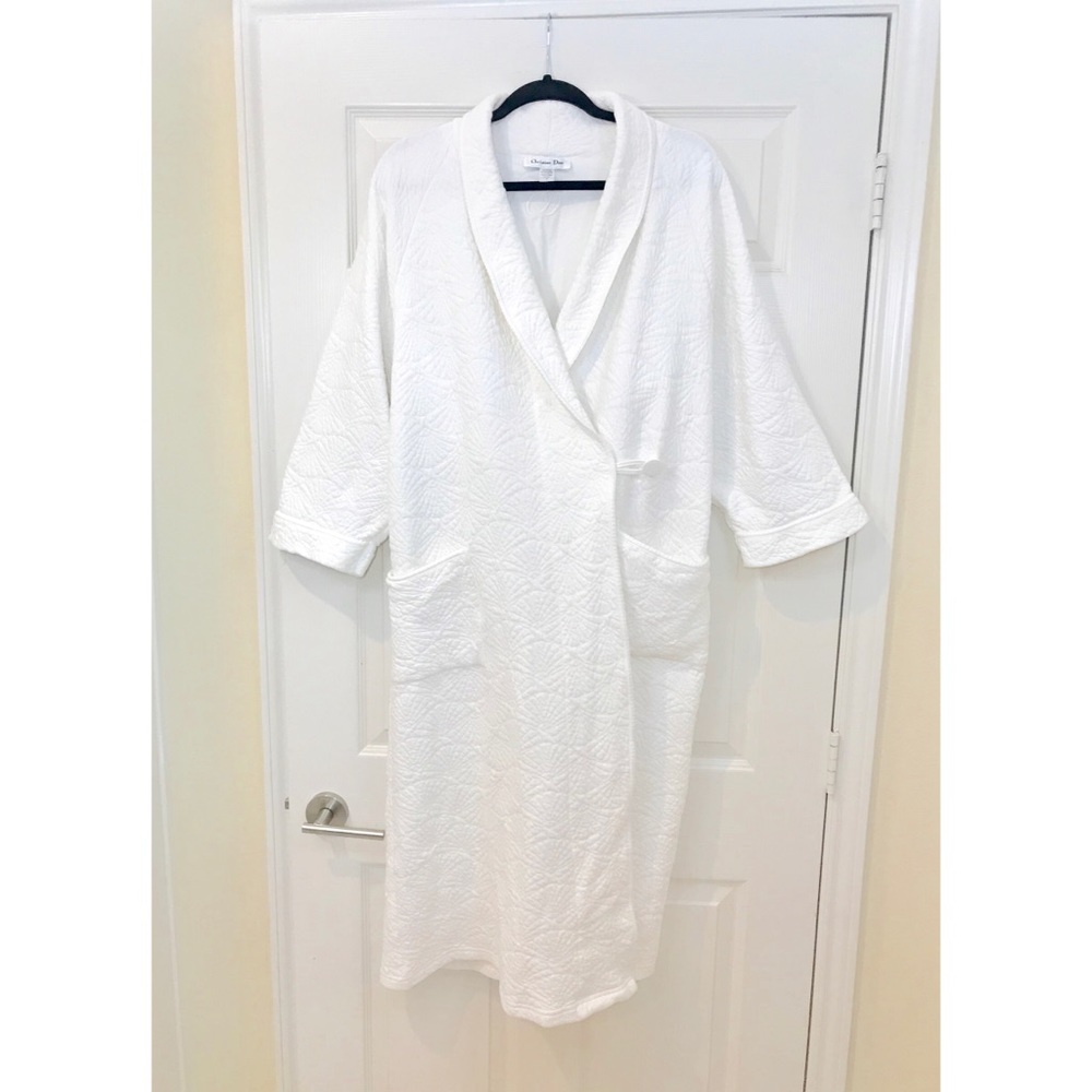 DIOR LUXURY ROBE - Picture 4 of 12
